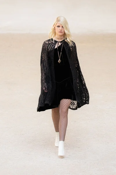 Look 62
